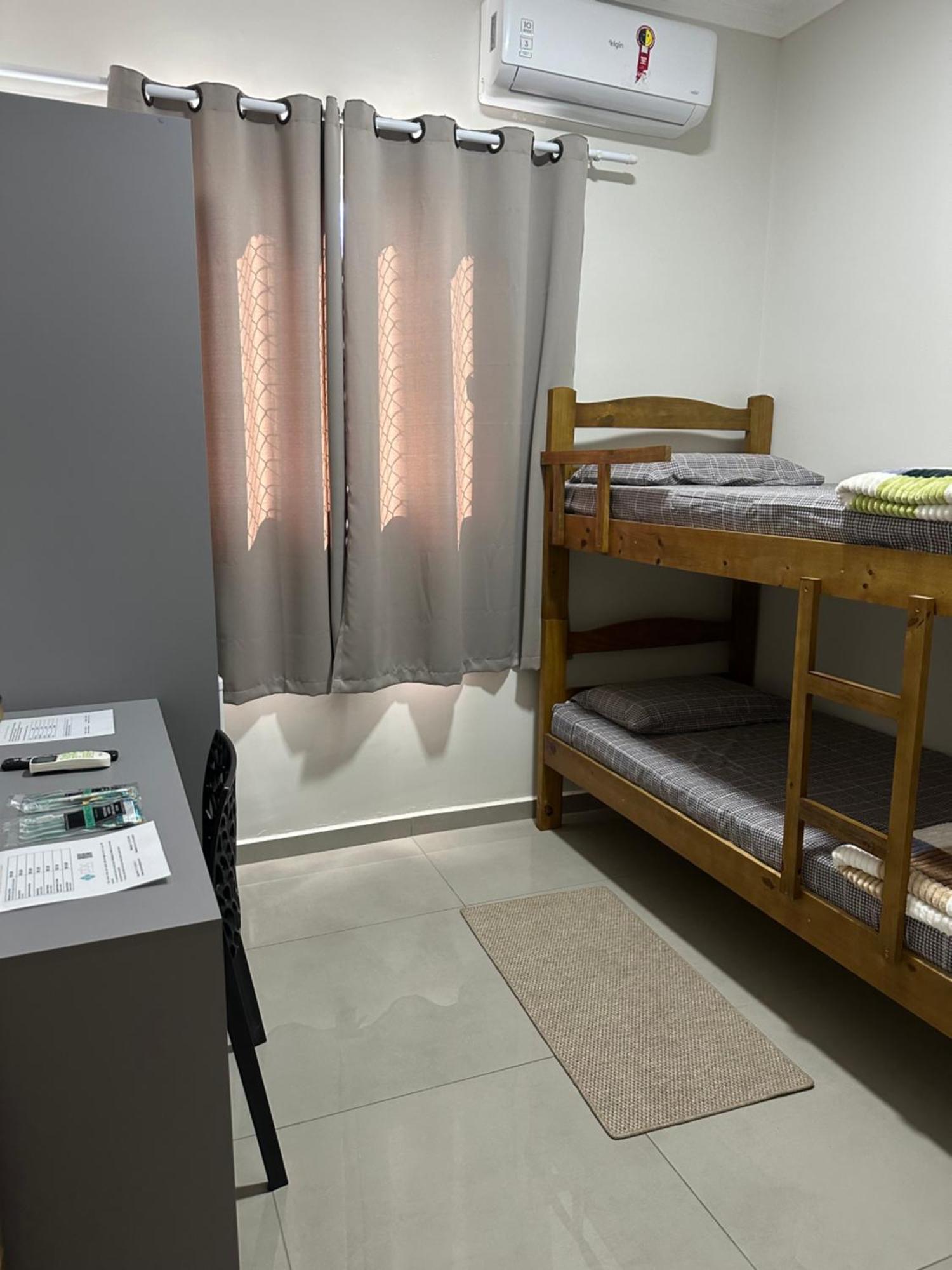 Guaru Inn Hostel Гуарульюс Екстер'єр фото