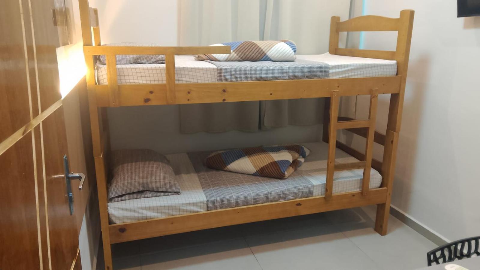Guaru Inn Hostel Гуарульюс Екстер'єр фото